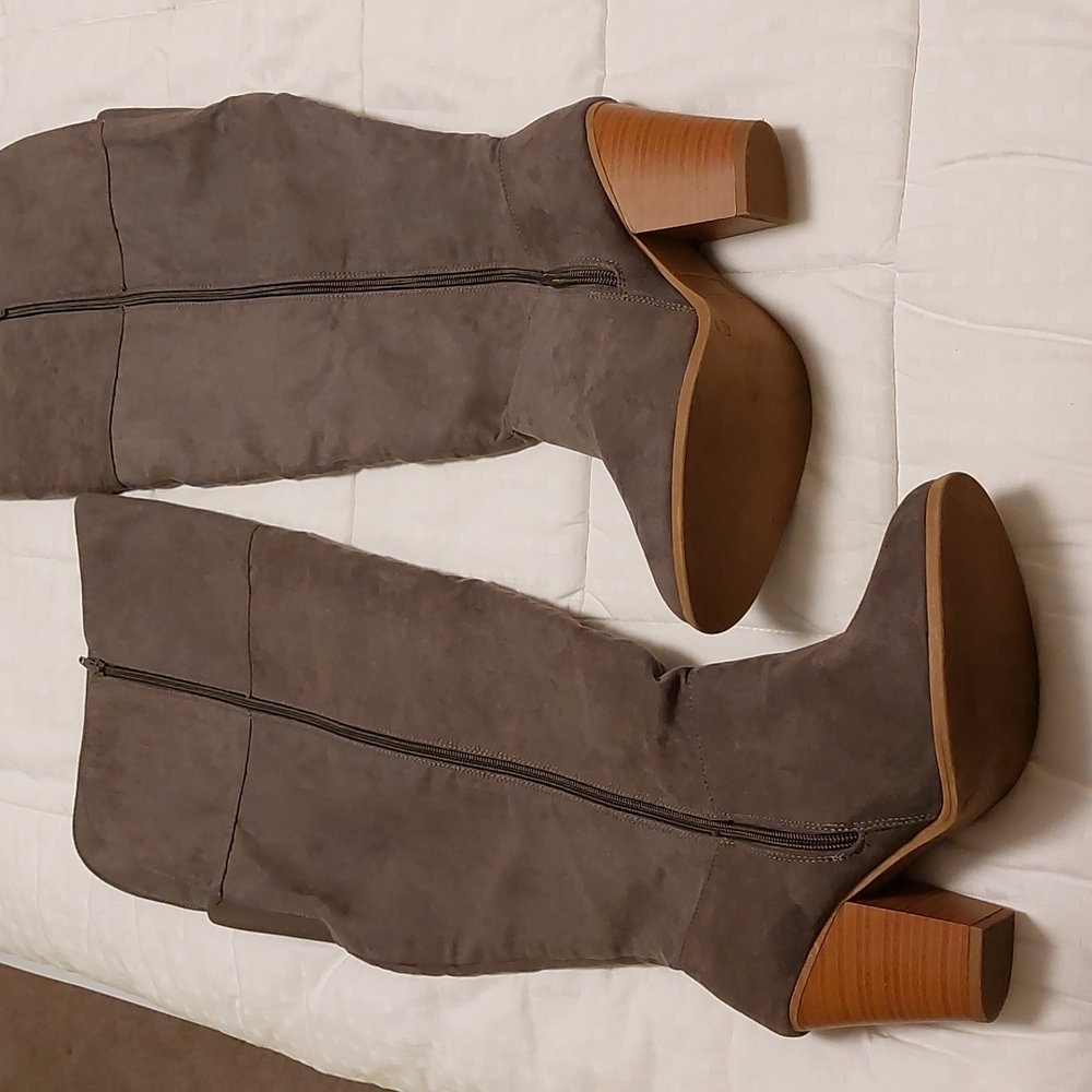 Over the knee boots